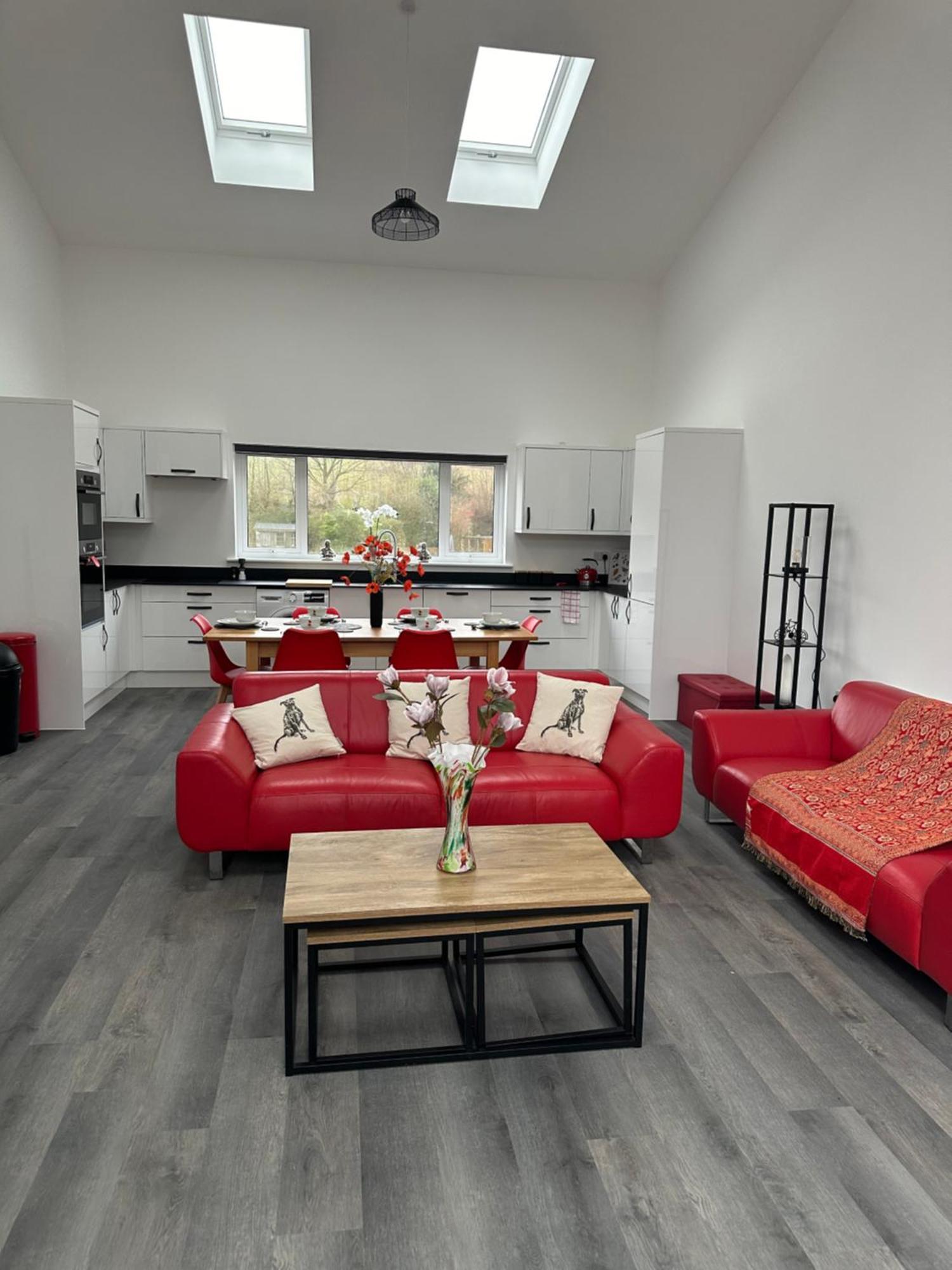 Poppy Faversham Apartment *
